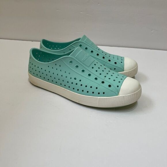 NATIVE JEFFERSON SHOES IN TEAL - Picture 1 of 6